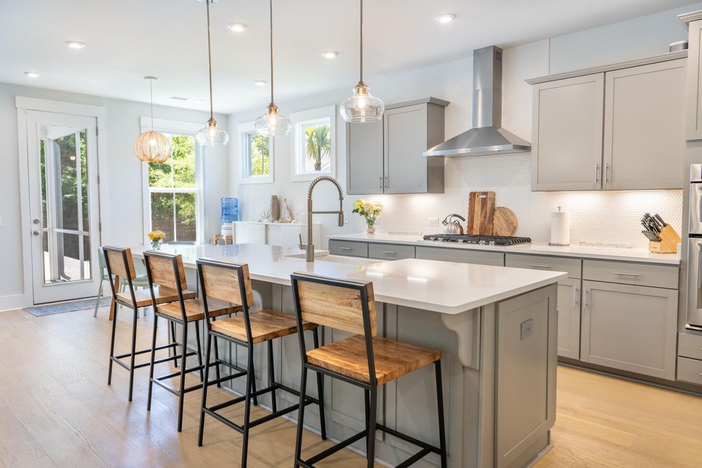 Photo of 1055 Harriman Lane, Charleston, SC 29492 (MLS # 26014013)