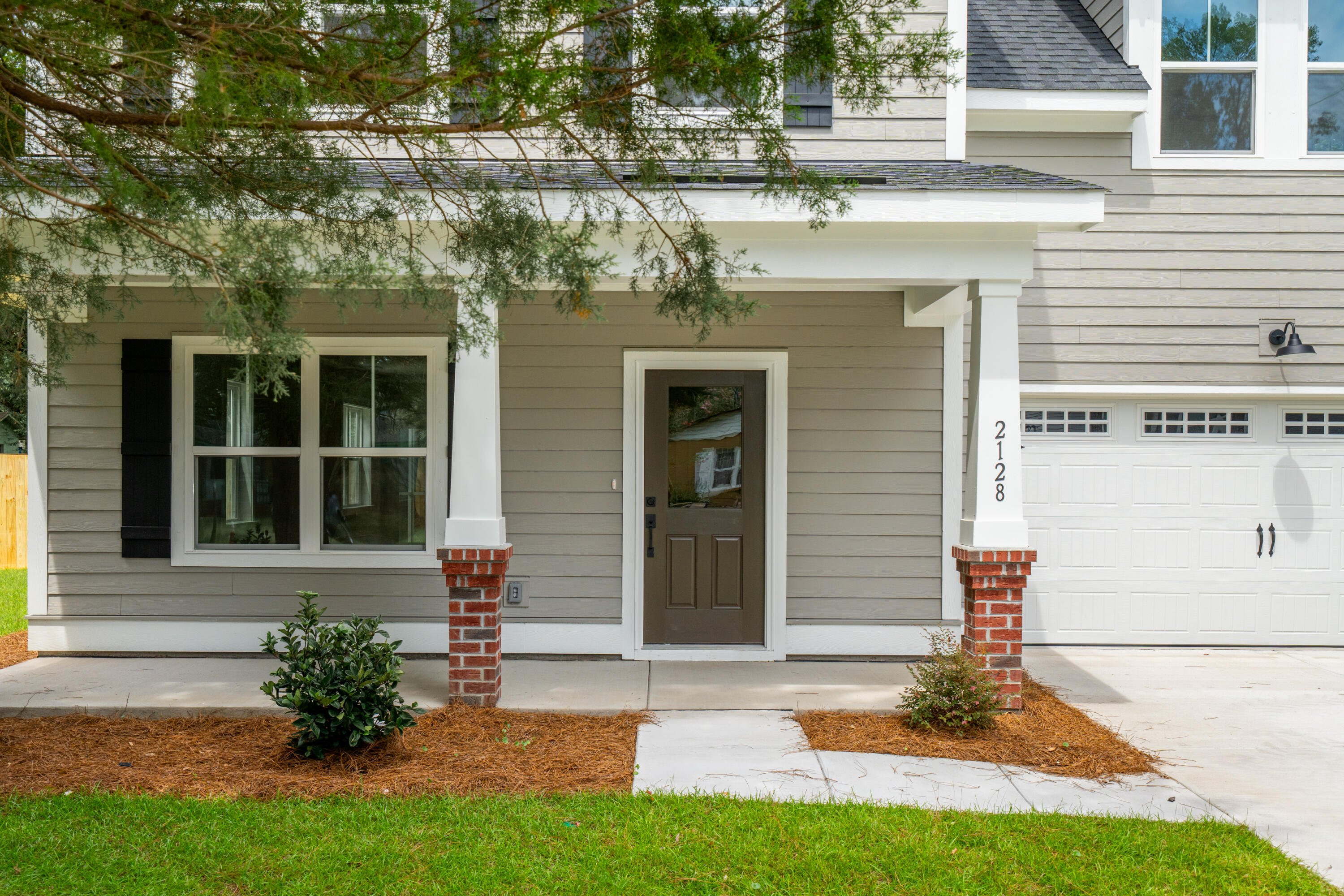 2128 Bradham Road