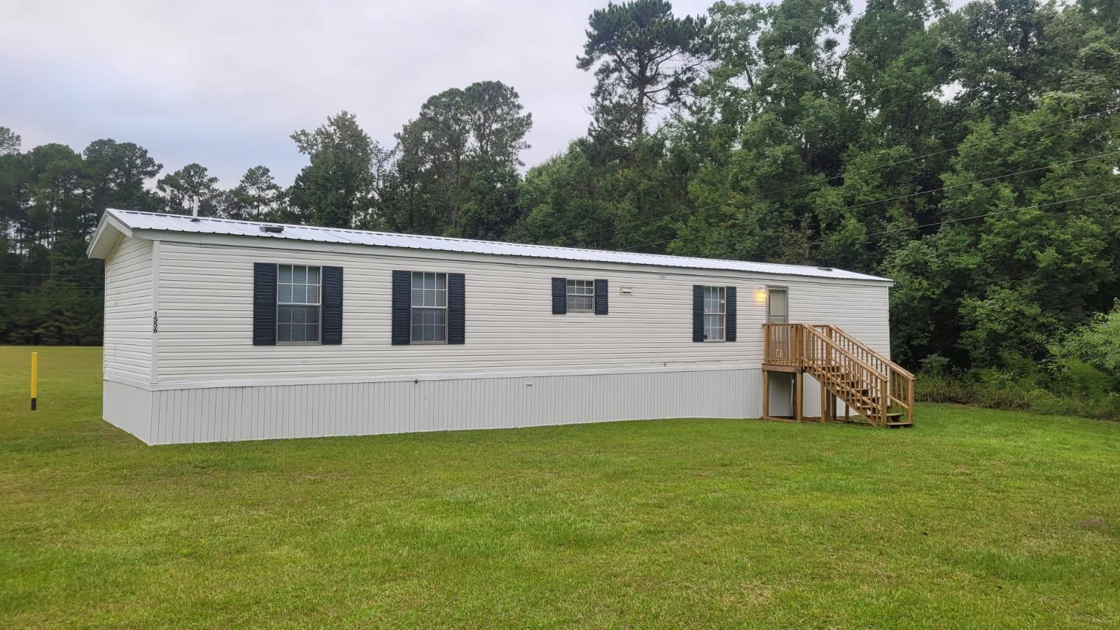 1556 N U.S. Highway 52