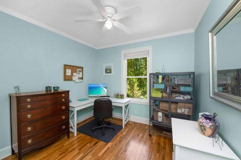 A home in Edisto Island