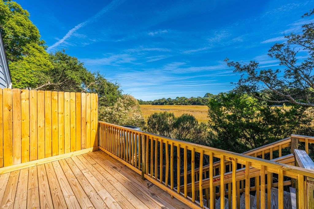 Photo of 27 Brockman Drive #27-B, Charleston, SC 29412 (MLS # 26000306)