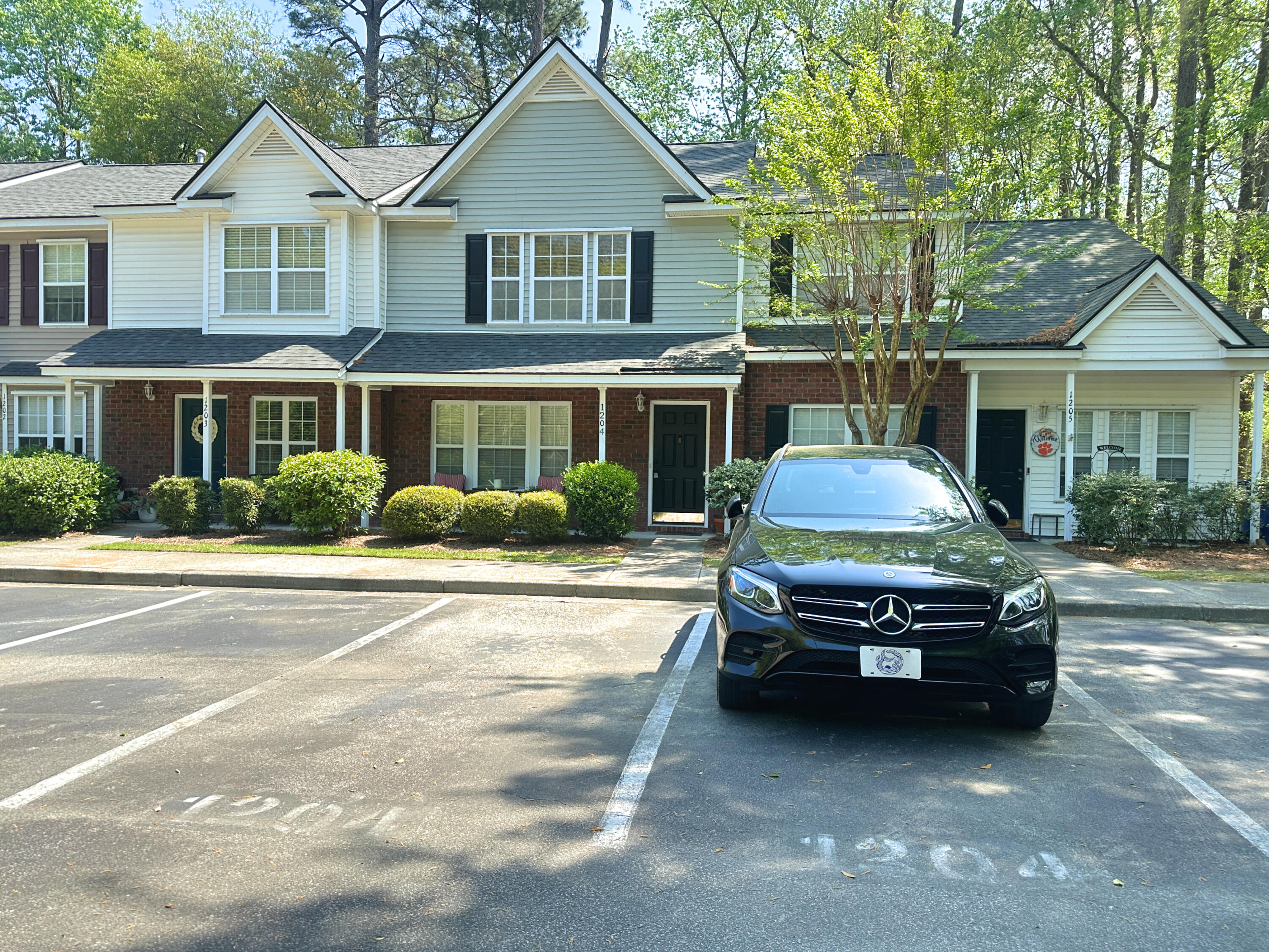 1204 Pine Bluff Drive