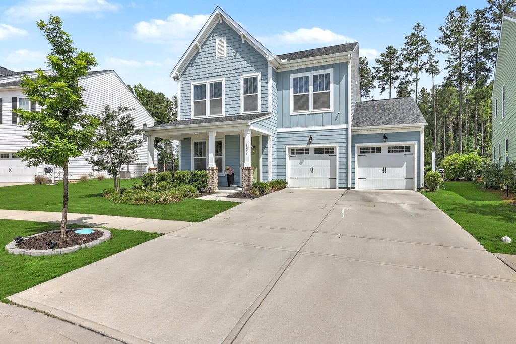 Photo of 1054 Magnolia Warbler Way, Ravenel, SC 29470 (MLS # 26014884)