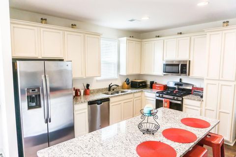 Photo of 3802 Poplar Grove Place, Summerville, SC 29483 (MLS # 26007821)