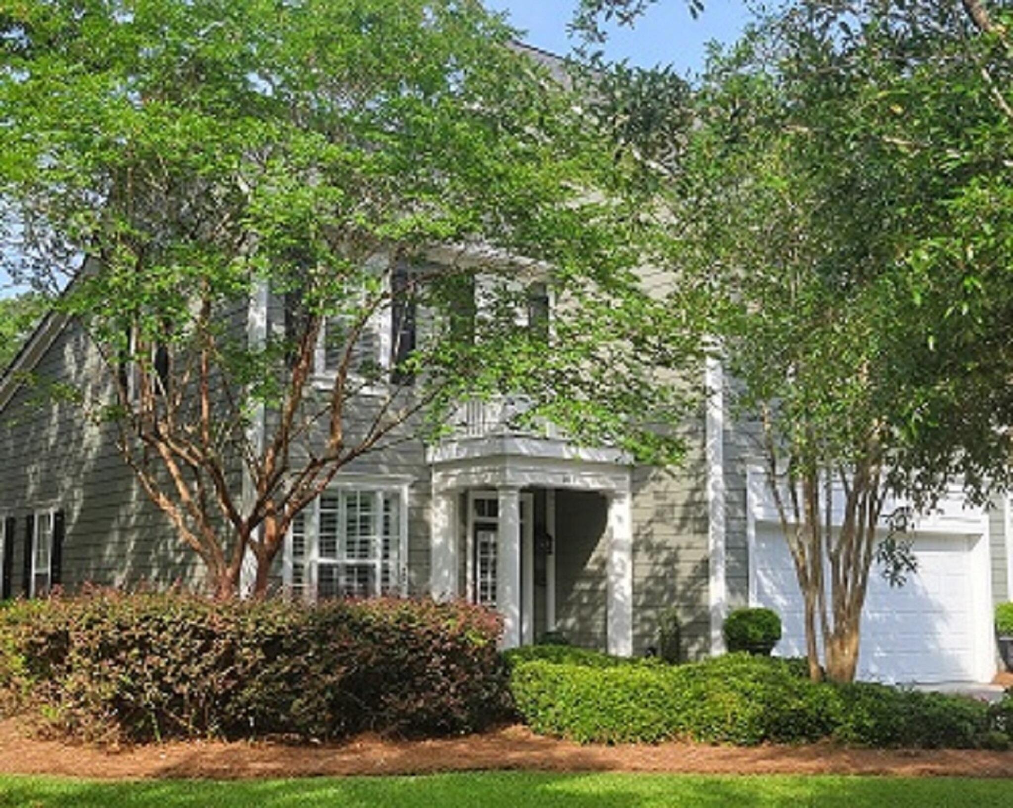 101 Fresh Meadow Lane