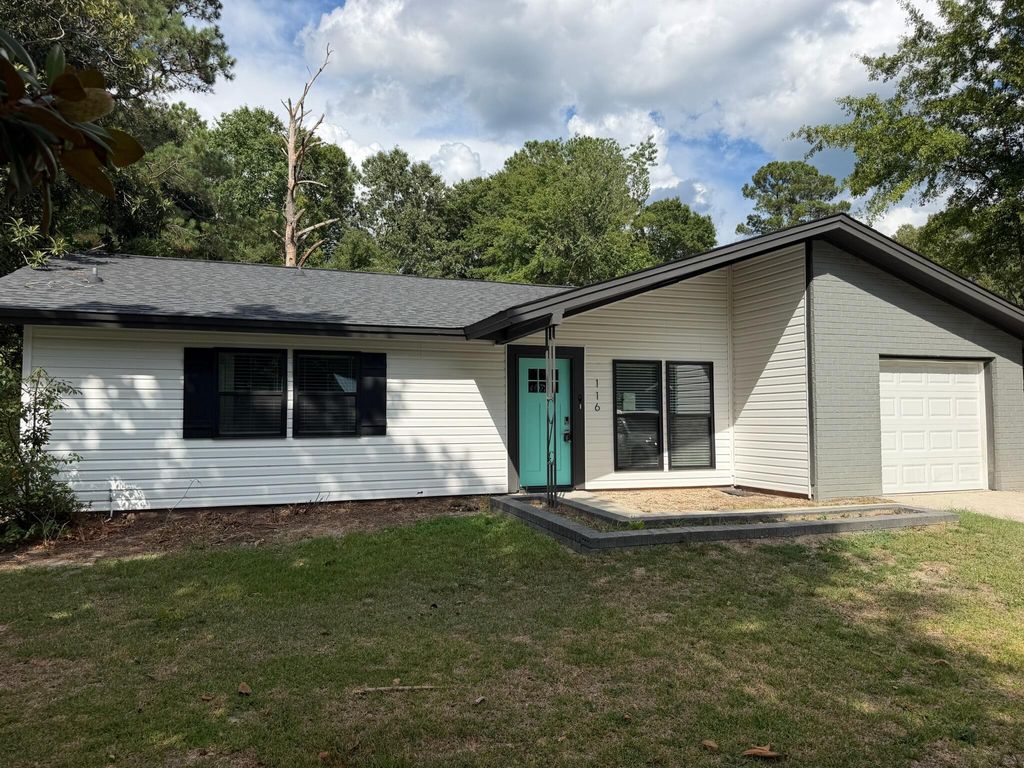Photo of 116 Tall Spruce Drive, Moncks Corner, SC 29461 (MLS # 26019596)