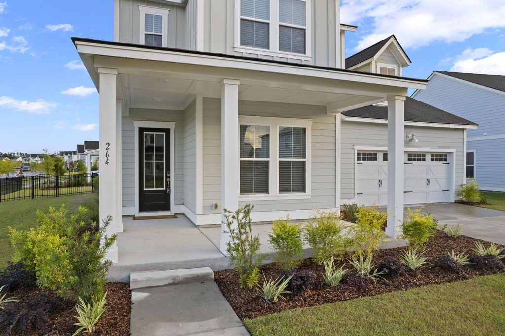 Photo of 264 Citrus Drive, Summerville, SC 29486 (MLS # 25027613)