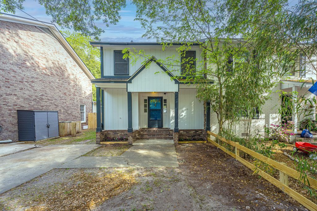 Photo of 1770 Skinner Avenue, Charleston, SC 29407 (MLS # 26010047)