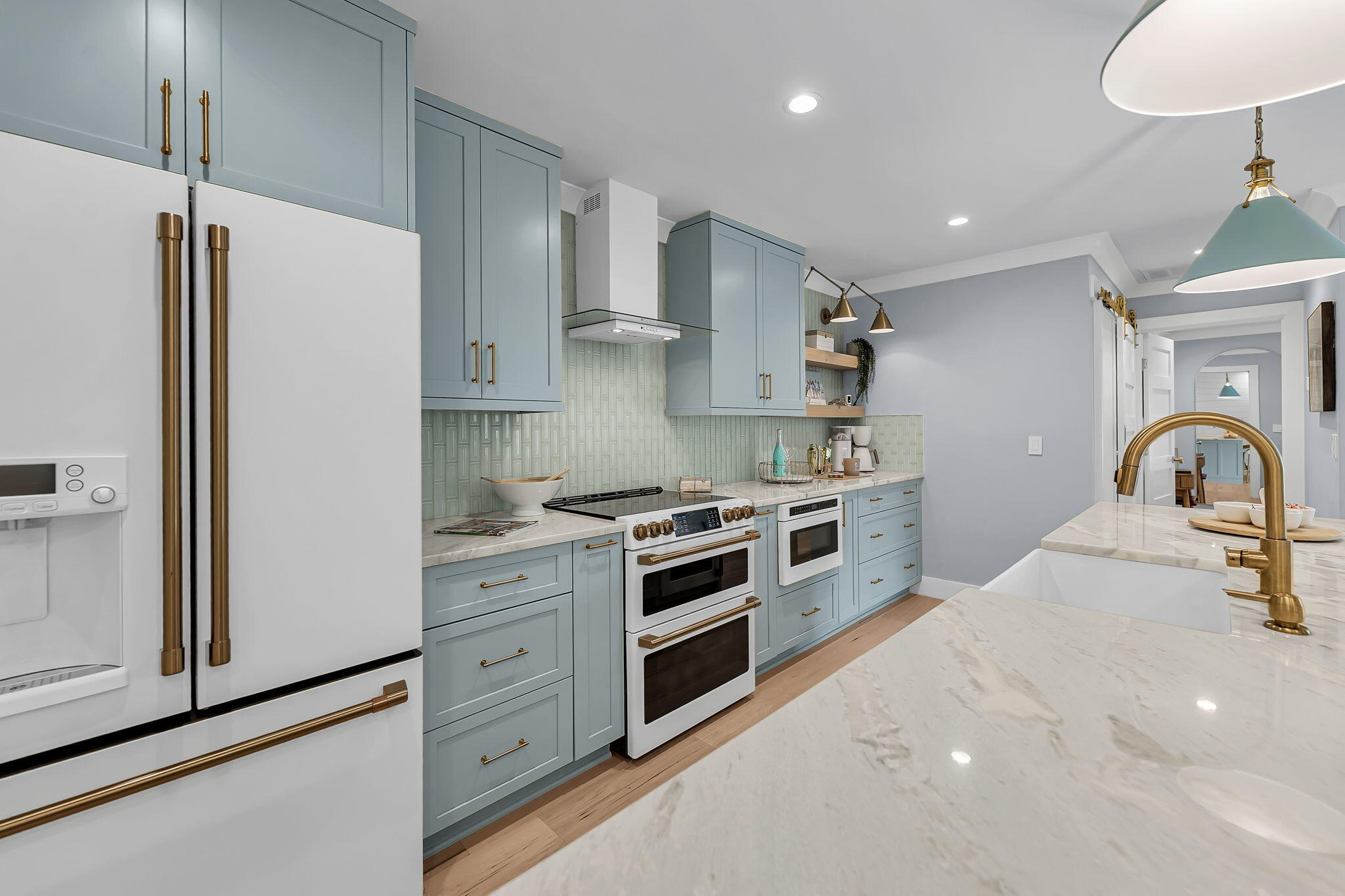 1481 Center Street Extension 204