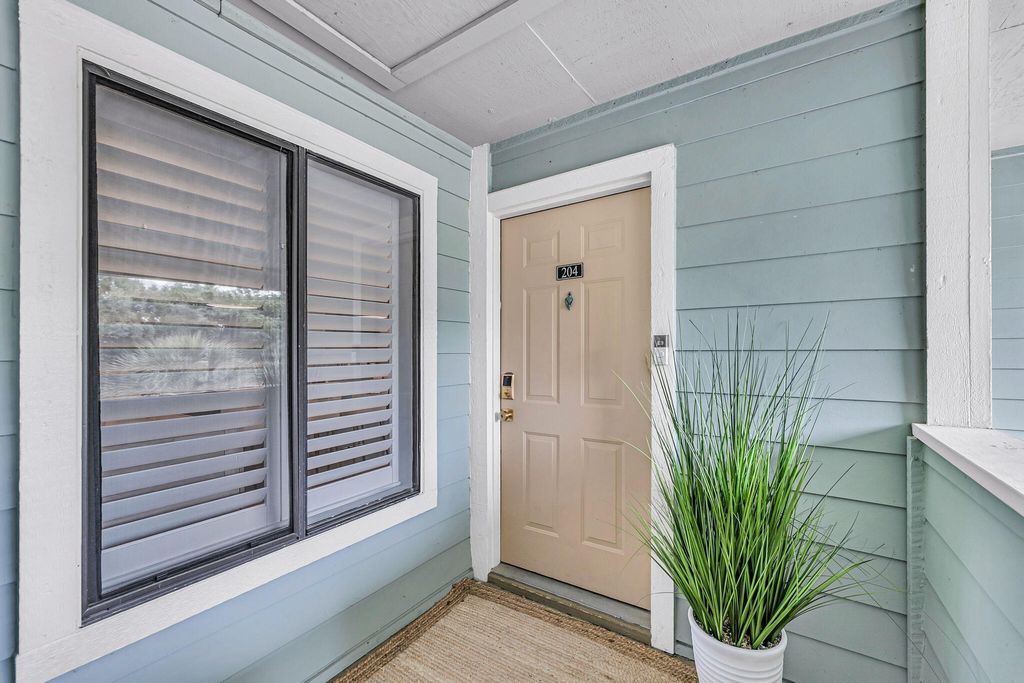 Photo of 1481 Center Street Extension #204, Mount Pleasant, SC 29464 (MLS # 26012725)