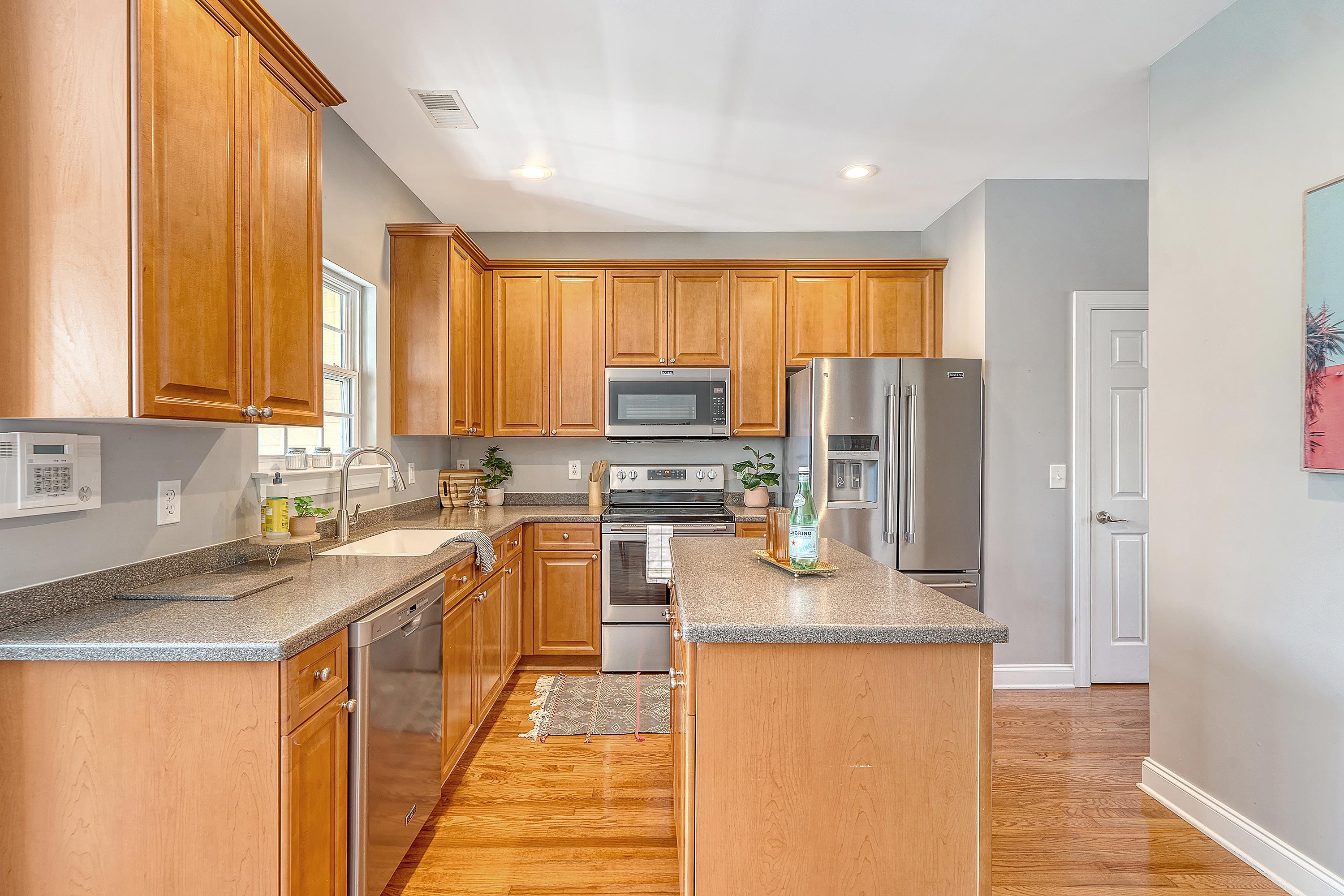 9313 Sweetbay Court