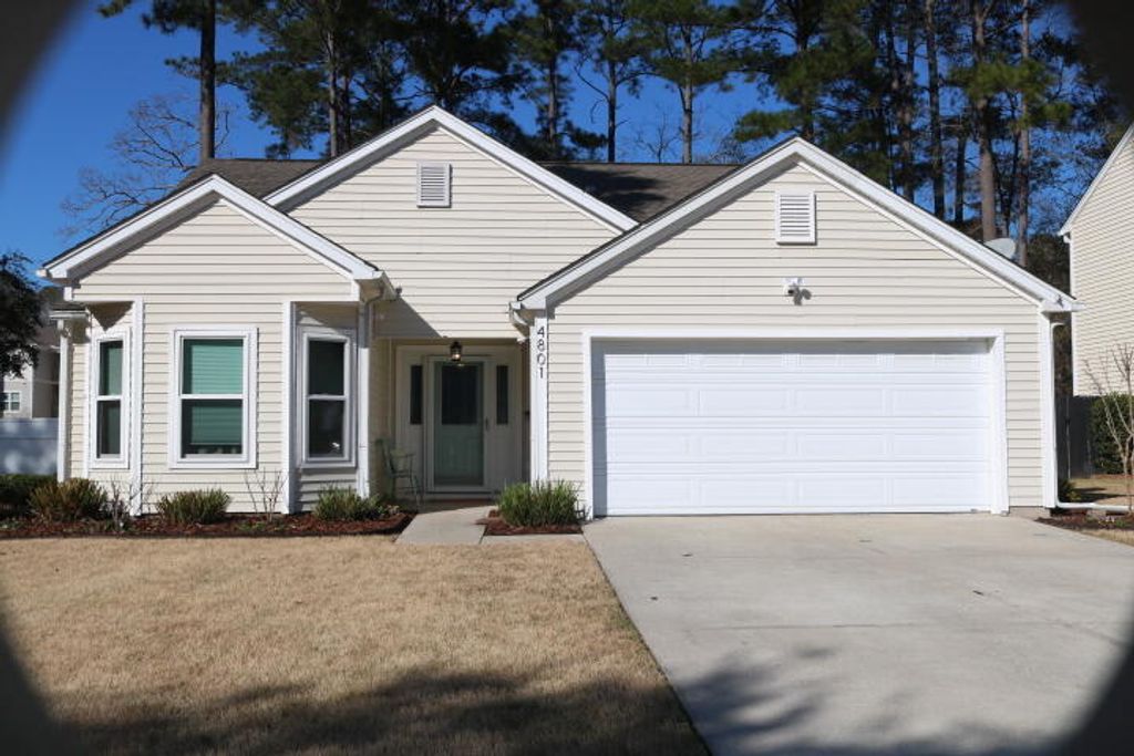 Photo of 4801 Cherry Blossom Drive, Summerville, SC 29485 (MLS # 26000427)