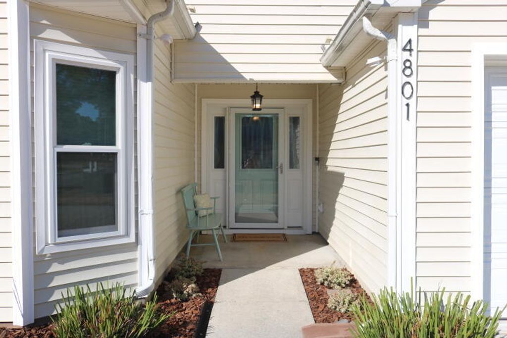 Photo of 4801 Cherry Blossom Drive, Summerville, SC 29485 (MLS # 26000427)