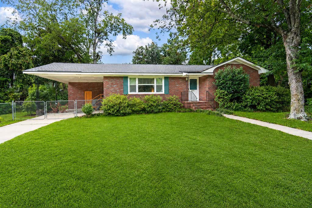 Photo of 1905 Aichele Drive, North Charleston, SC 29406 (MLS # 26021298)
