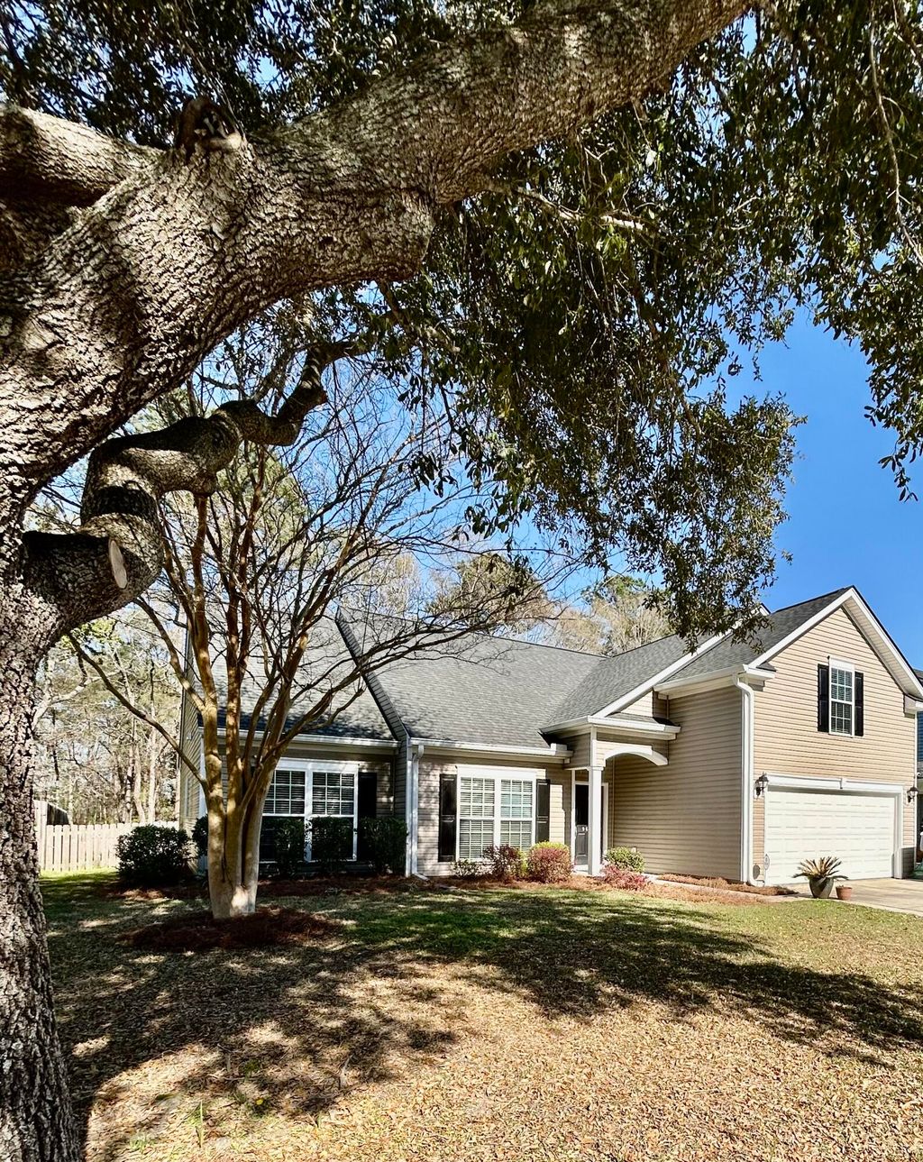 Photo of 9697 Seminole Way, Summerville, SC 29485 (MLS # 26007250)