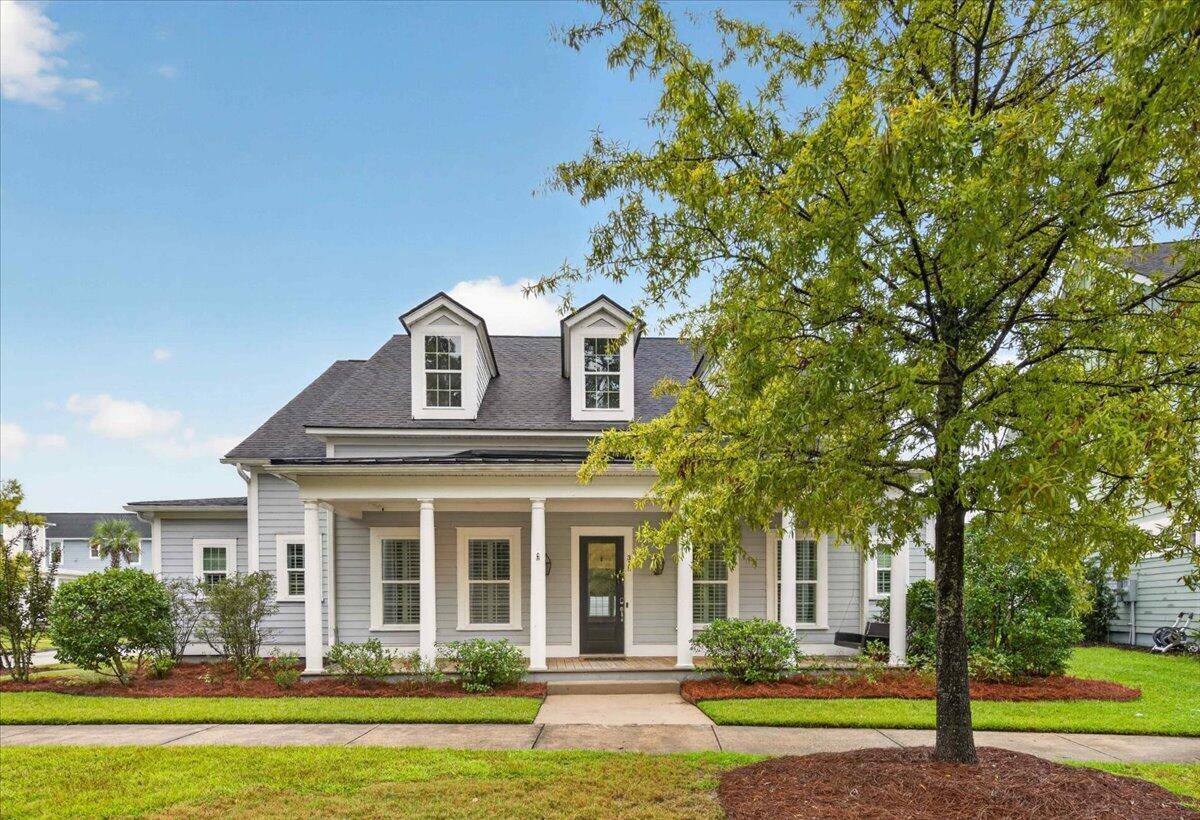 318 Woodgate Way