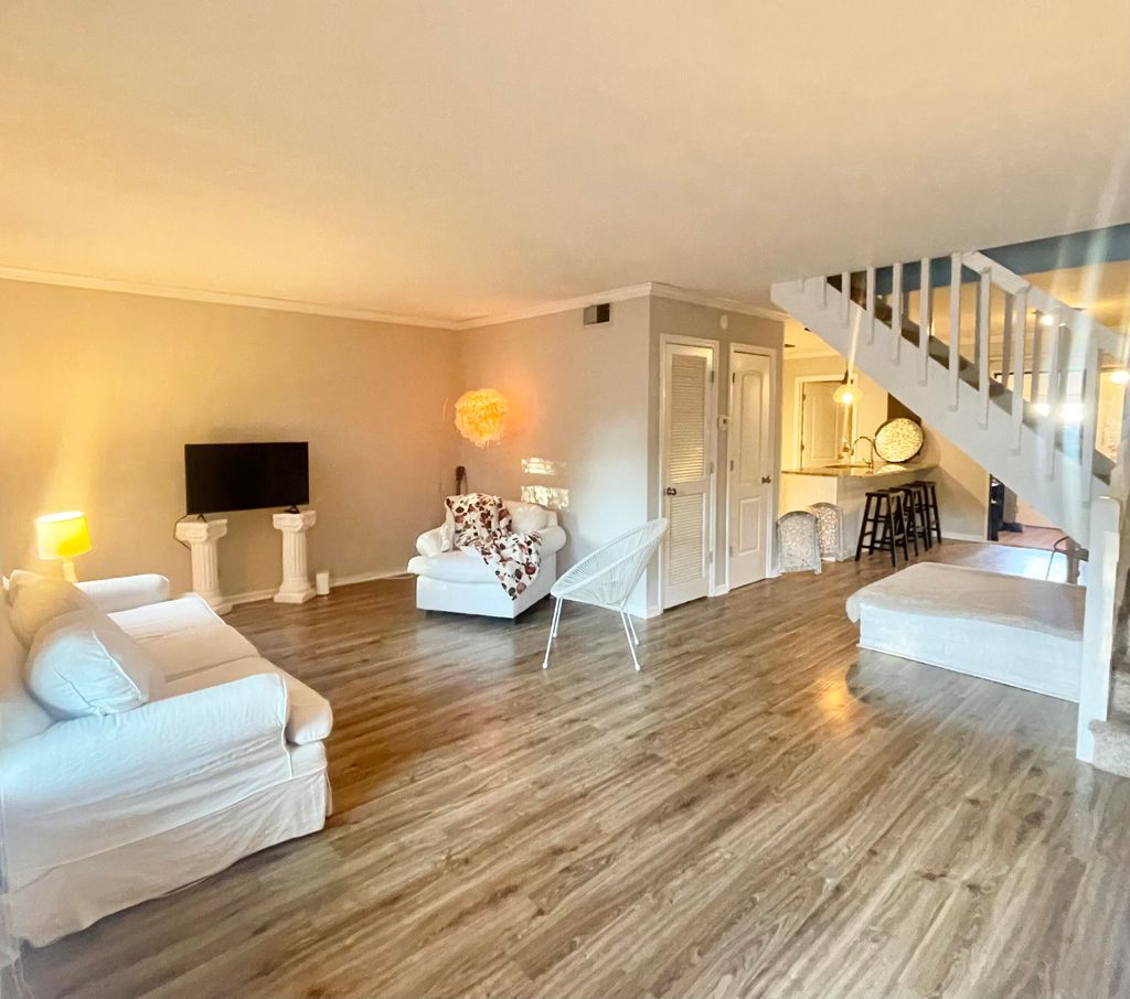 Photo of 677 Buckhall Court #C, Mount Pleasant, SC 29464 (MLS # 25028489)
