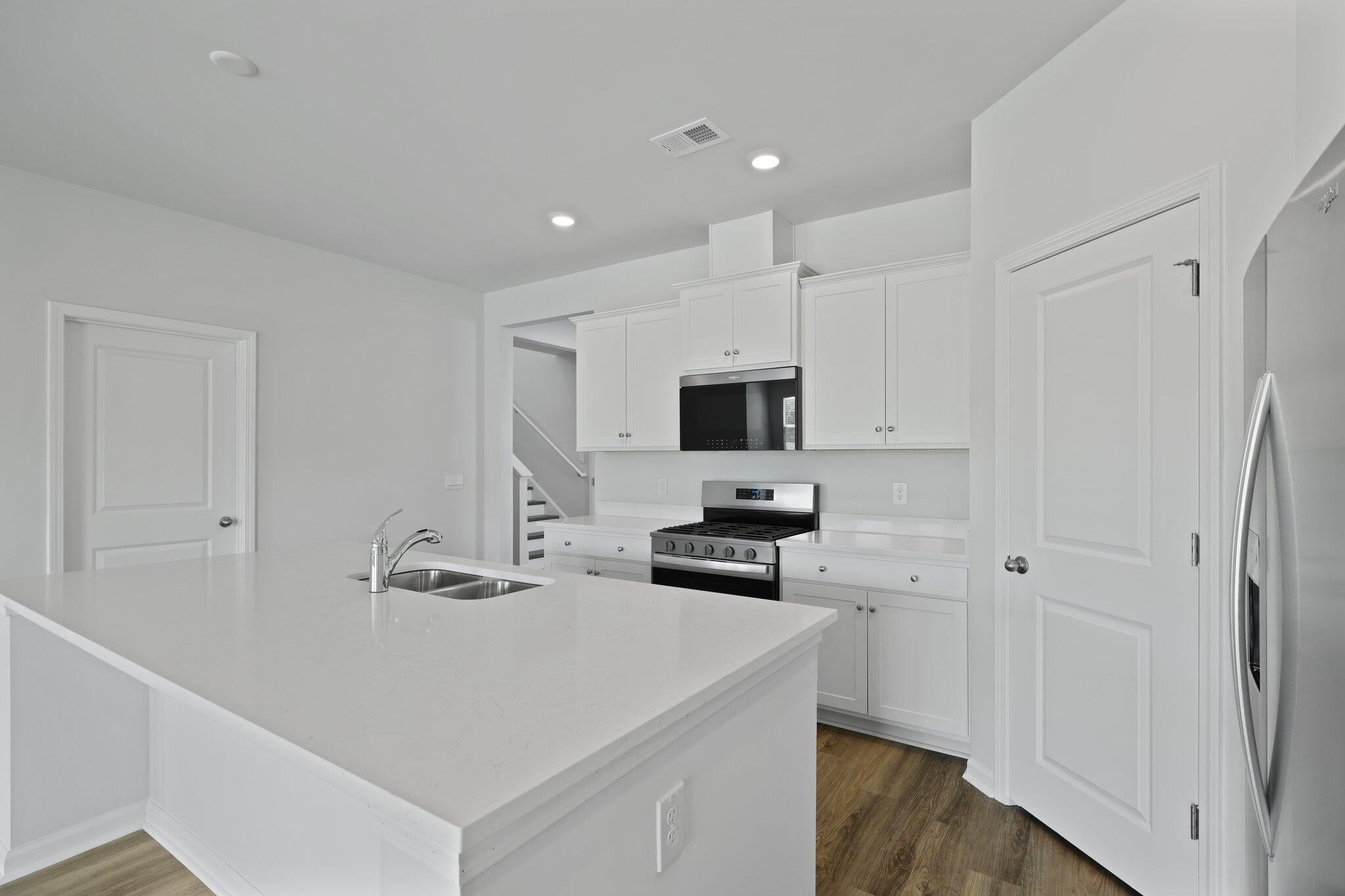 105 Midmills Lane