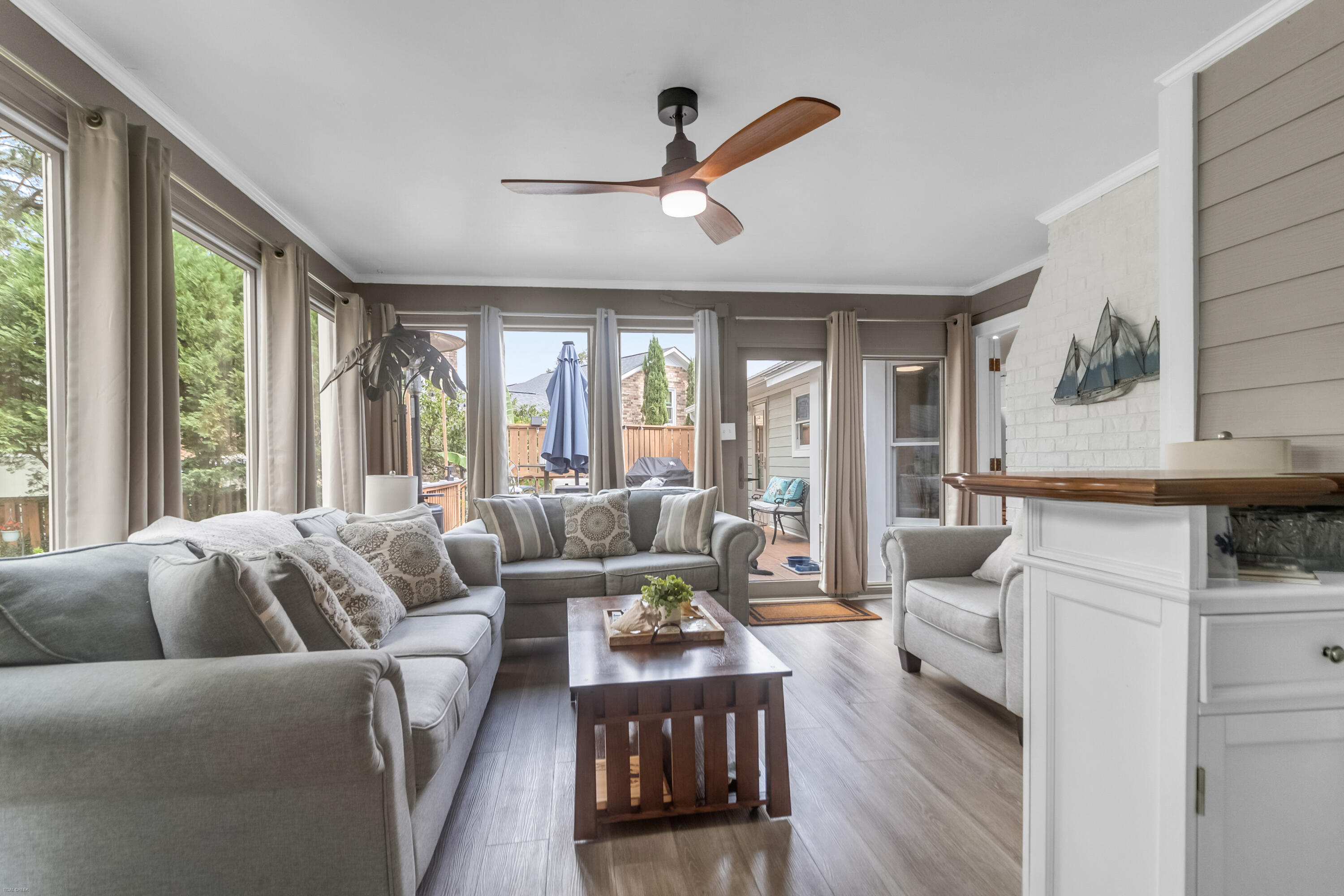 1180 Island View Drive