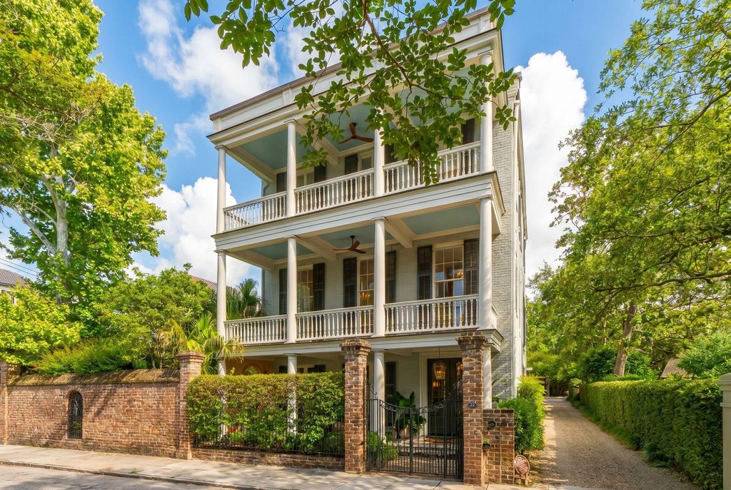 Photo of 22 Lamboll Street, Charleston, SC 29401 (MLS # 26014462)