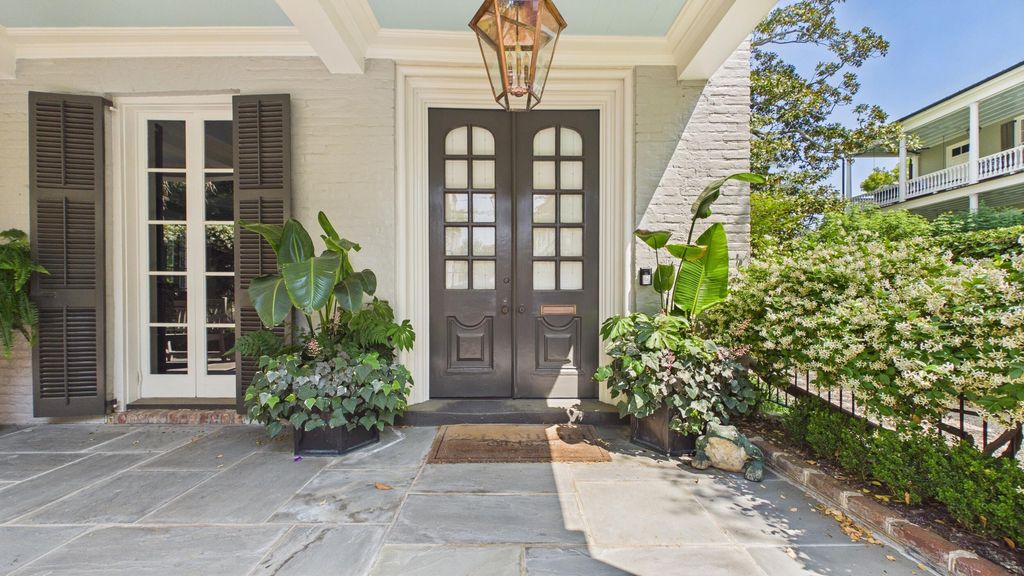 Photo of 22 Lamboll Street, Charleston, SC 29401 (MLS # 26014462)