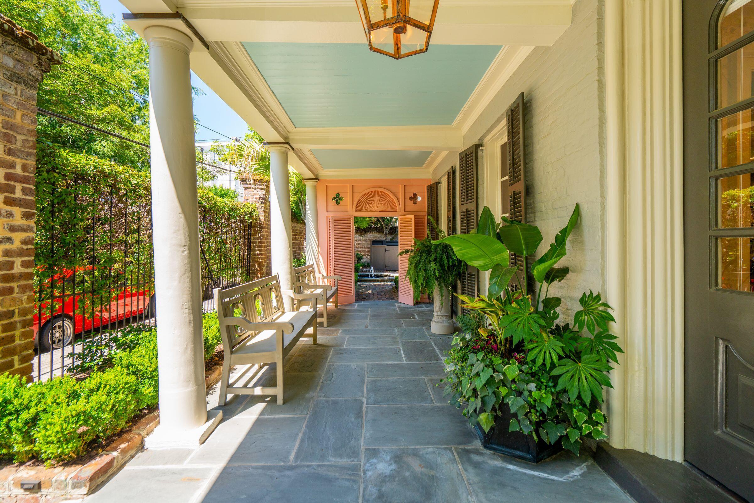 22 Lamboll Street