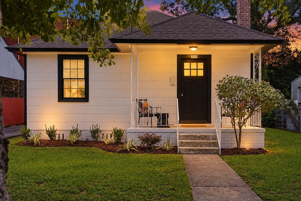 Photo of 2129 Thornlee Drive, North Charleston, SC 29405 (MLS # 26025041)