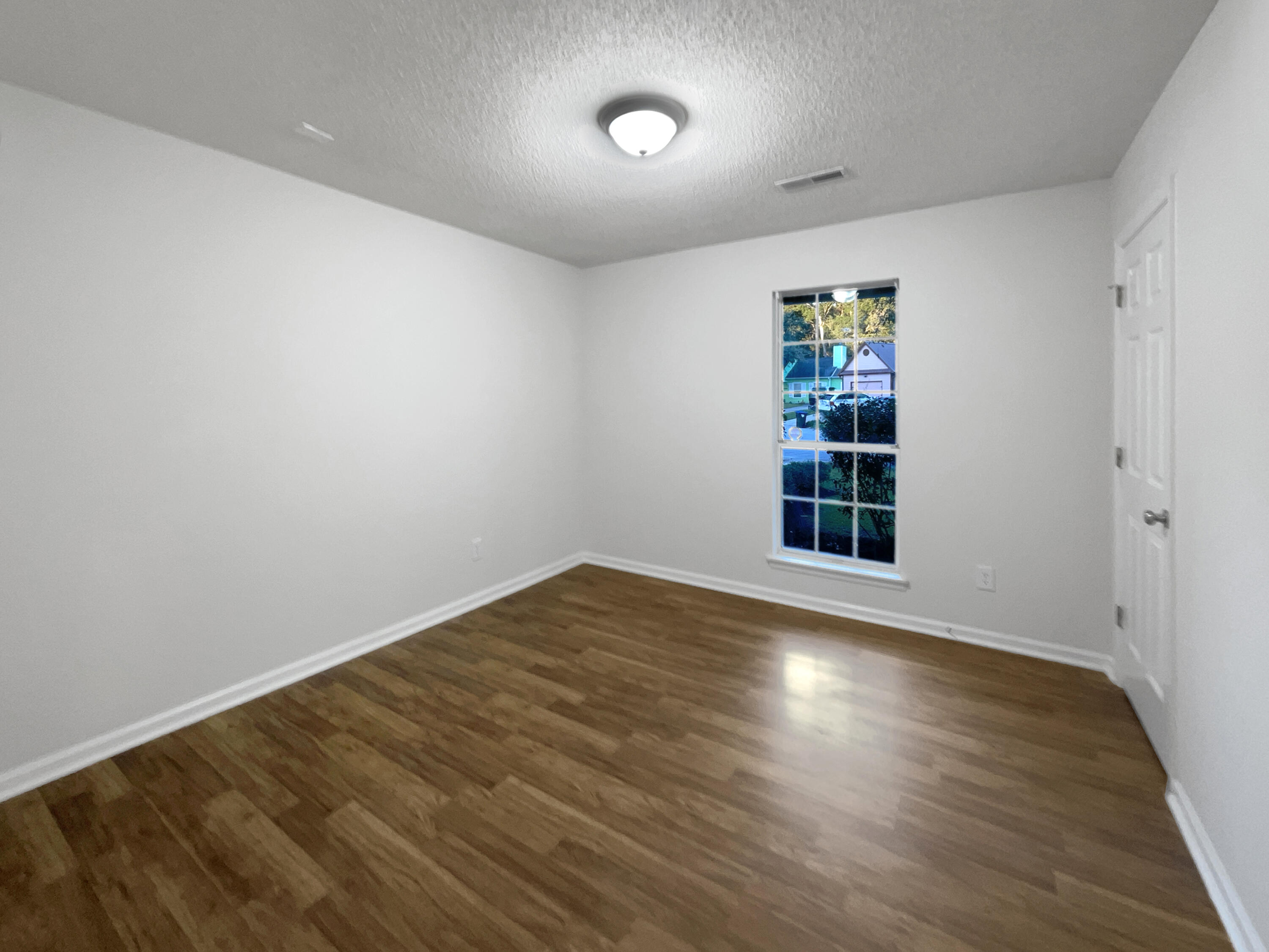 105 Nottingham Court