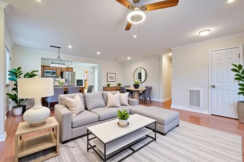 Photo of 3627 Marginal Road, Mount Pleasant, SC 29466 (MLS # 25025117)