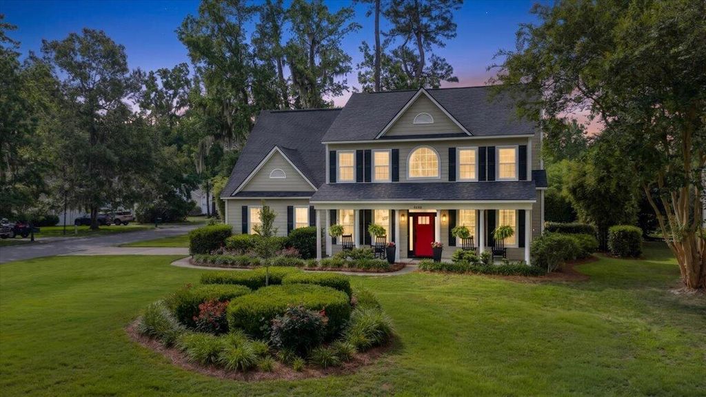Photo of 4048 Plantation House Road, Summerville, SC 29485 (MLS # 26013967)