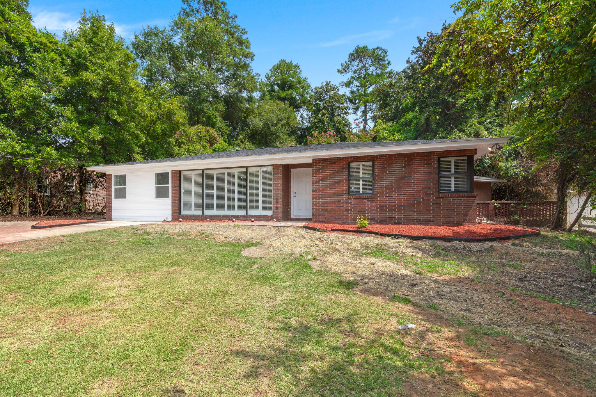 279 Perryclear Street