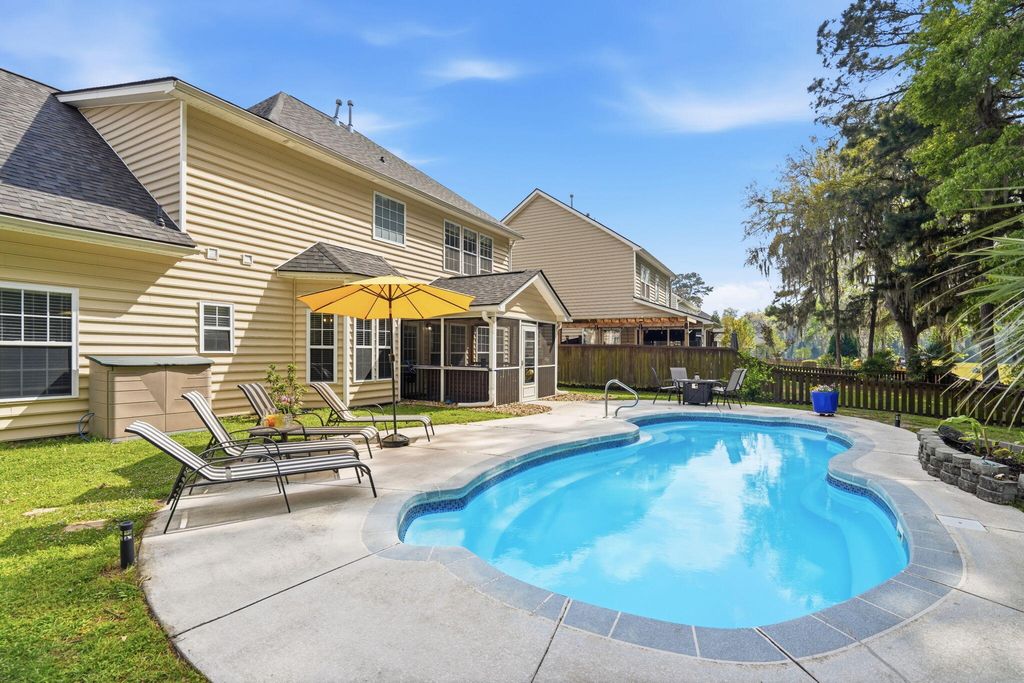 Photo of 5272 Mulholland Drive, Summerville, SC 29485 (MLS # 26010070)