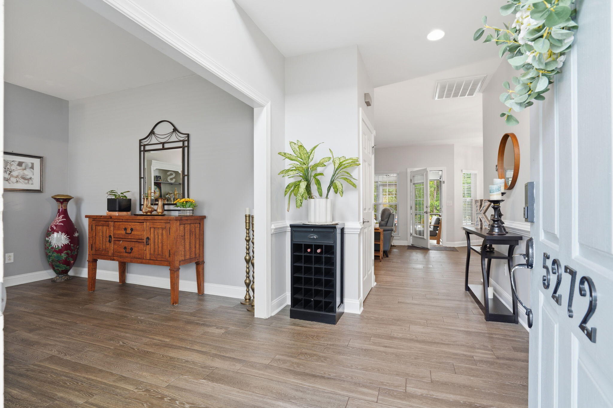 5272 Mulholland Drive