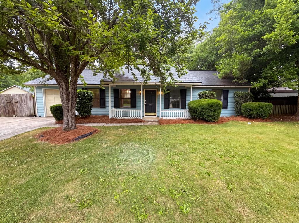 Photo of 422 Allen Court, Ladson, SC 29456 (MLS # 26012936)