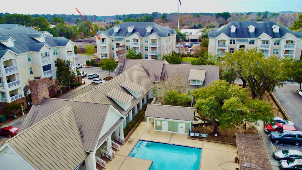 Photo of 2244 Ashley Crossing Drive #1131, Charleston, SC 29414 (MLS # 26002880)