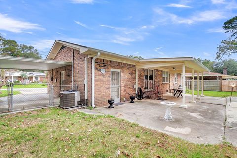 A home in Ladson