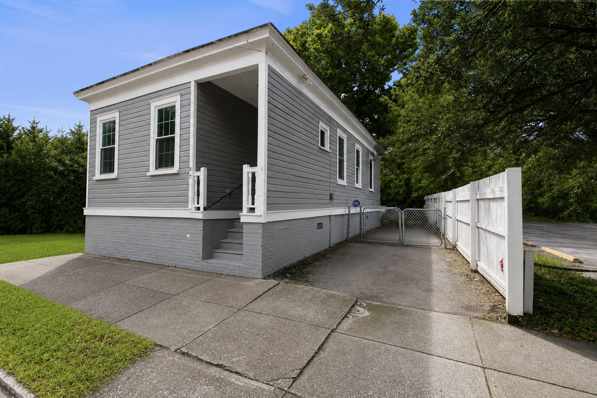27 Maverick Street