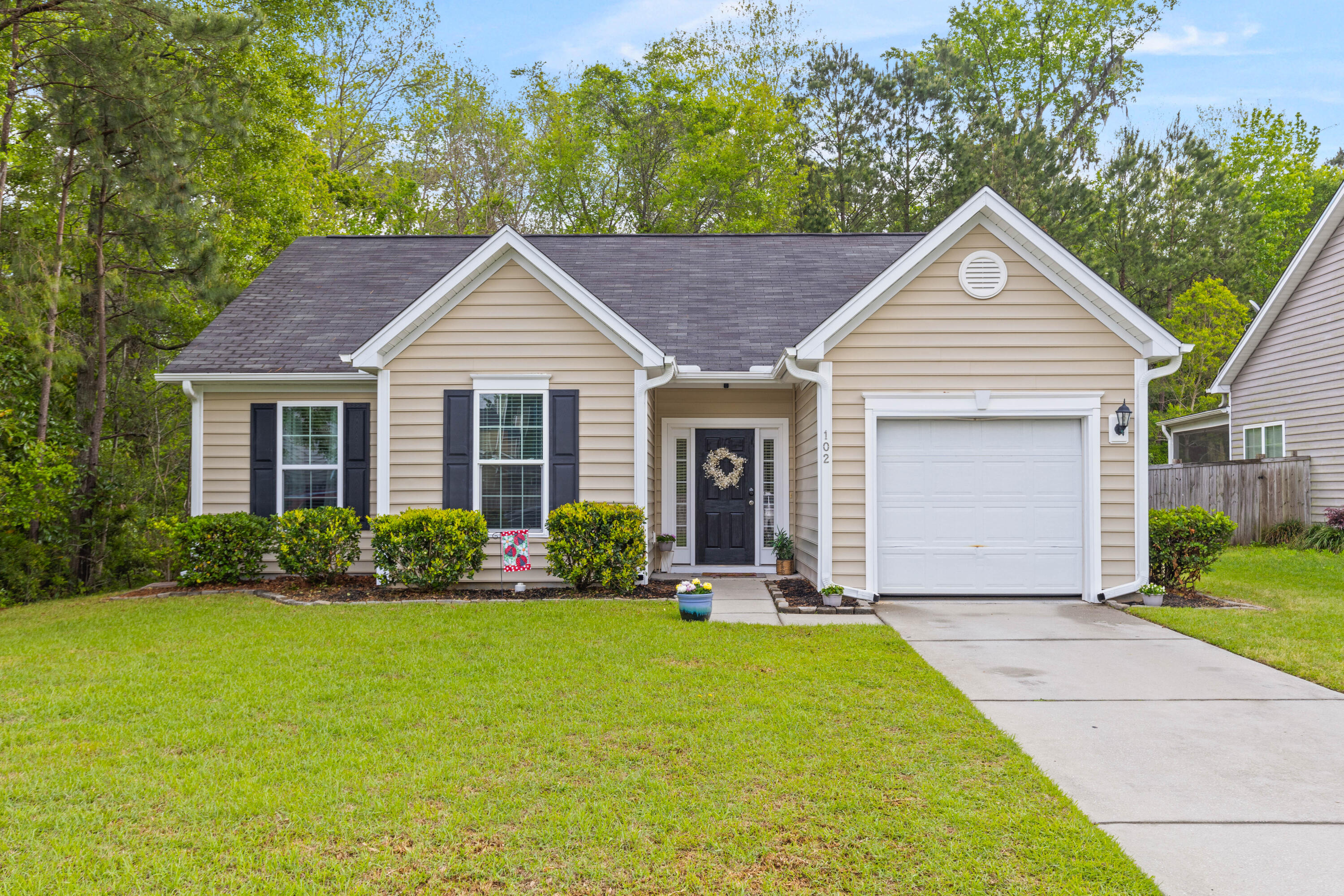 102 Vango Drive
