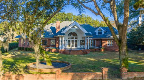 Photo of 235 Country Club Lane, Charleston, SC 29412 (MLS # 26000565)