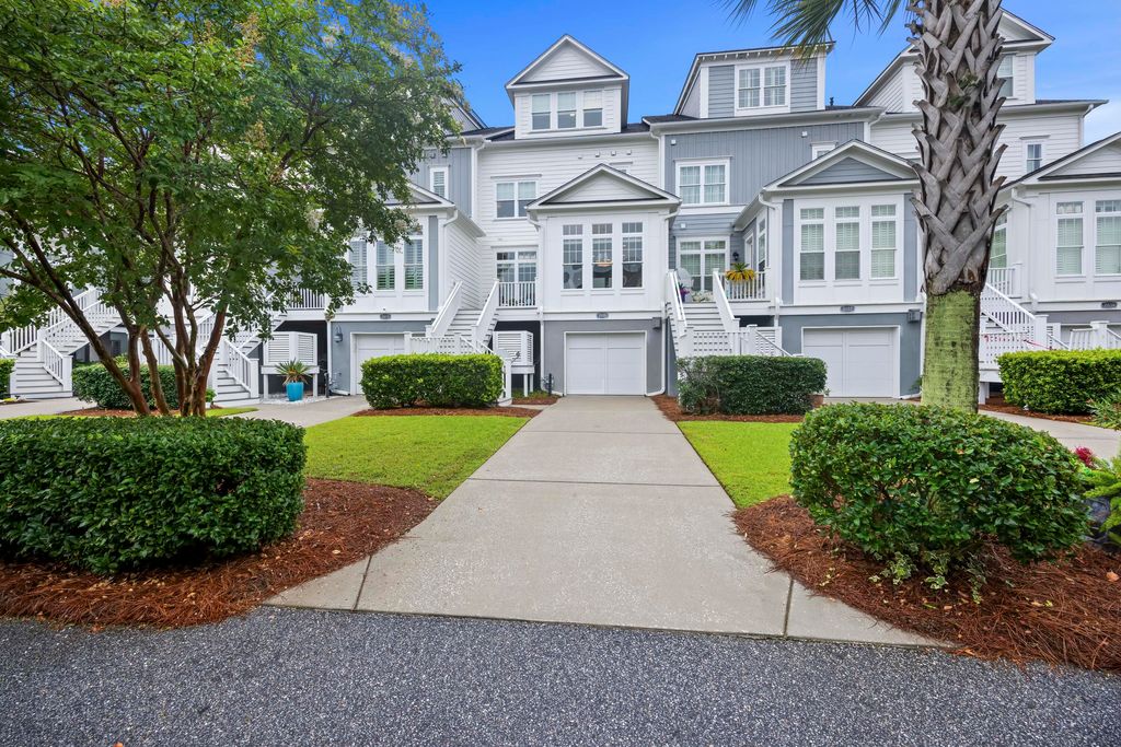 Photo of 2635 Townsend Place, Charleston, SC 29492 (MLS # 26007302)