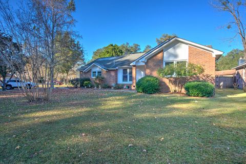 111 Sandtrap Road Summerville SC 29483