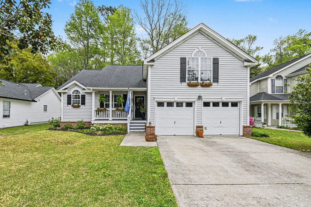 Photo of 358 Arlington Drive, Charleston, SC 29414 (MLS # 26008598)