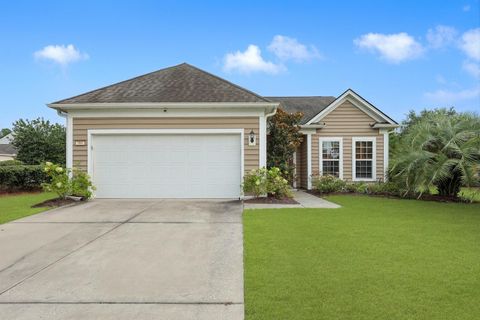 586 Eastern Isle Avenue Summerville SC 29486