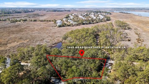 1440 Headquarters Plantation Drive Johns Island SC 29455