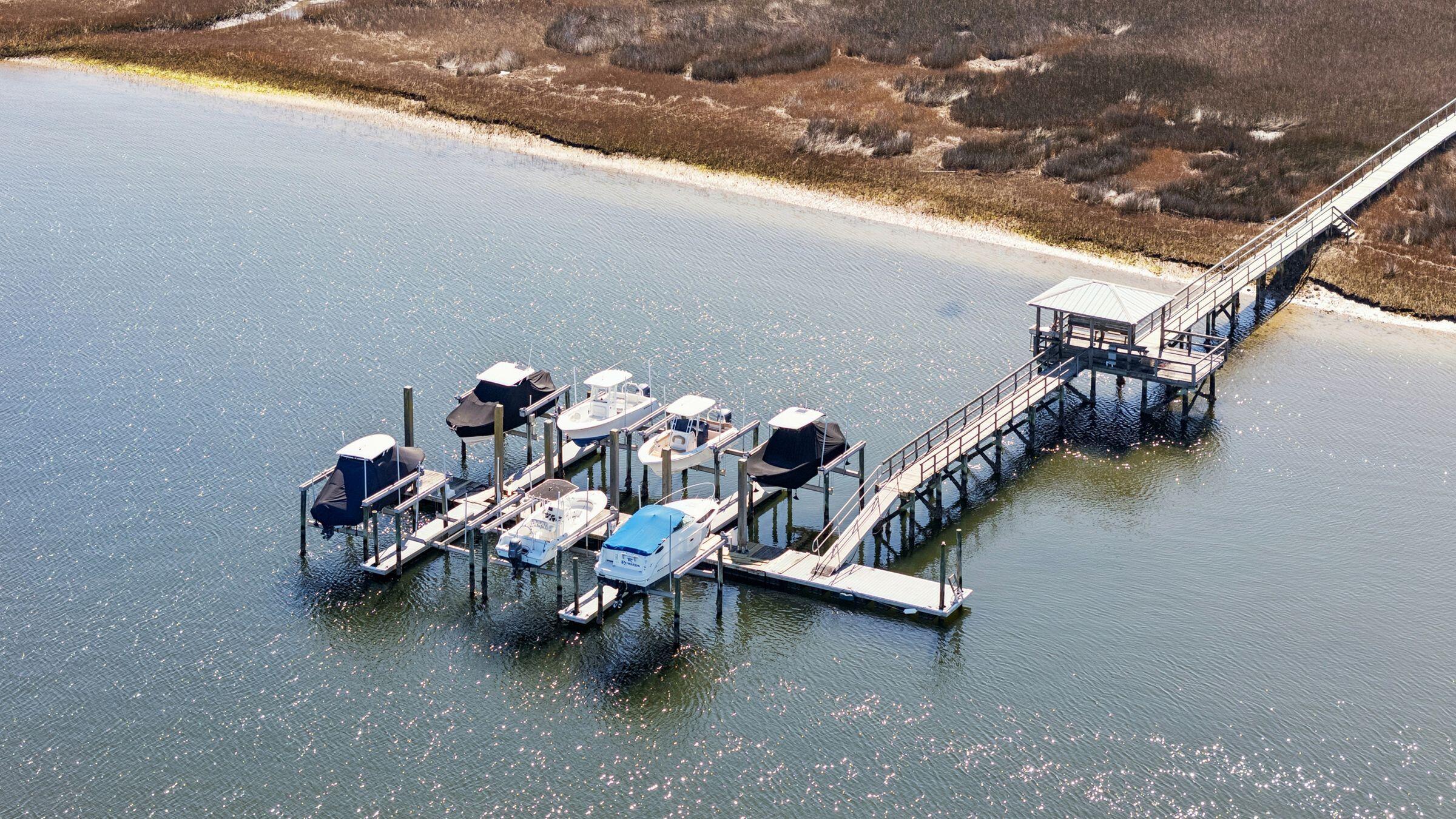 1440 Headquarters Plantation Drive