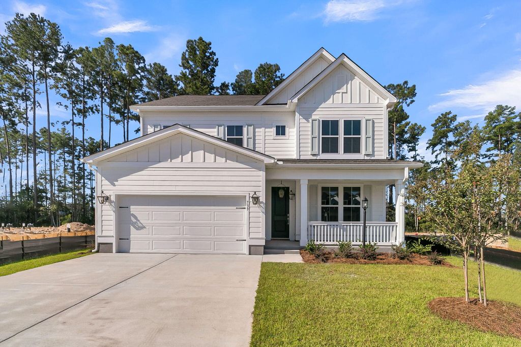 Photo of 739 Maynard Lane, Summerville, SC 29486 (MLS # 25010176)