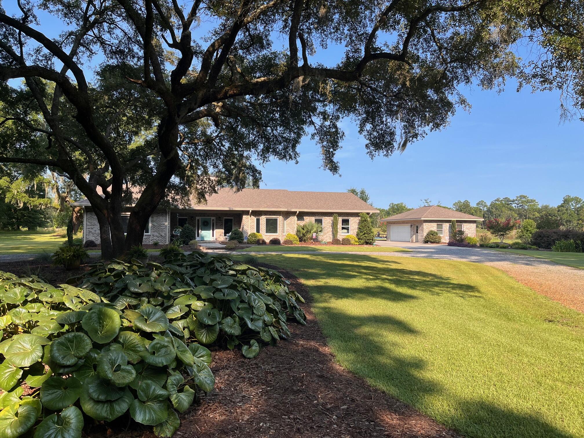 1420 Polly Point Road