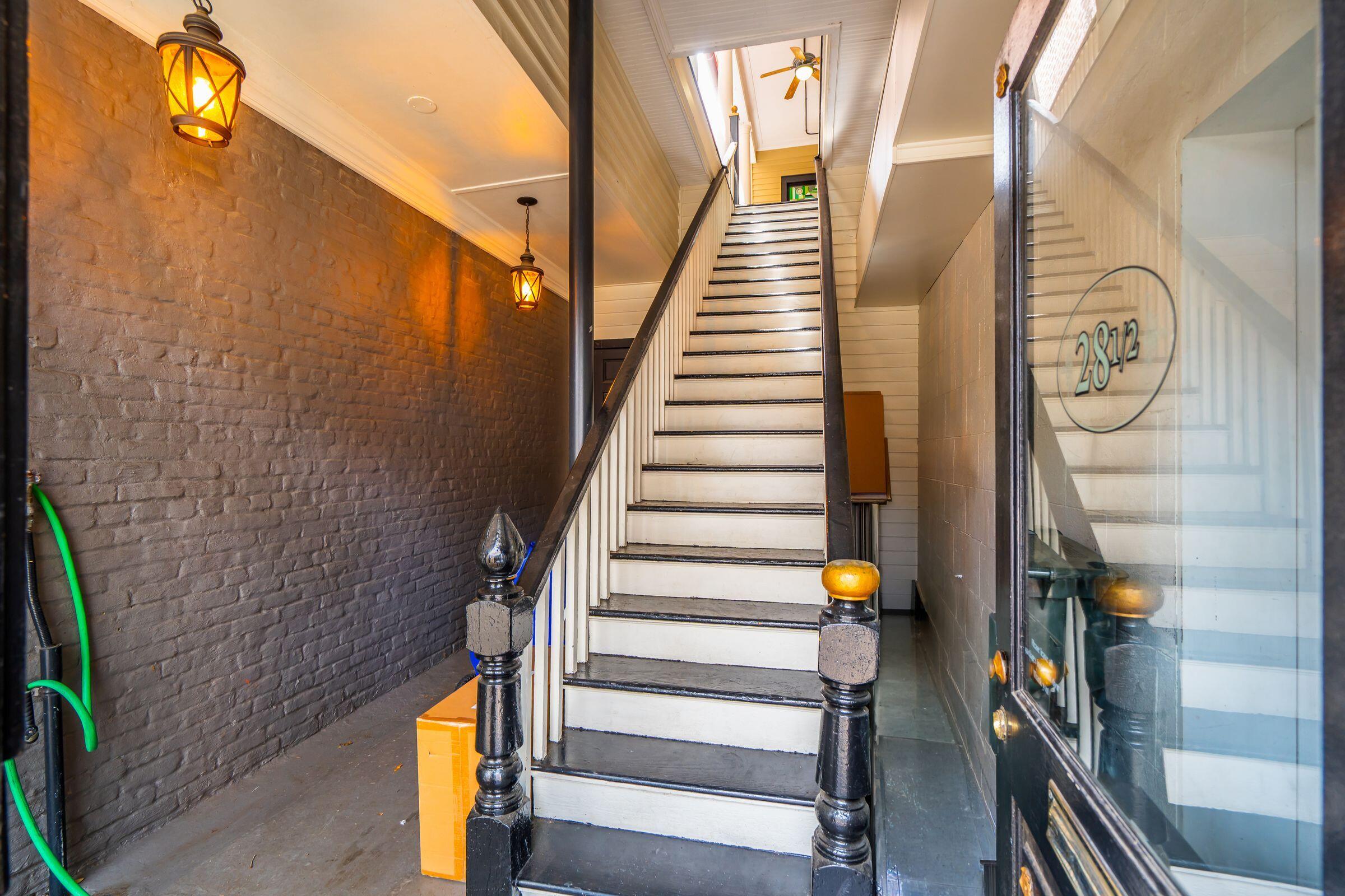 28 1/2 Hasell Street