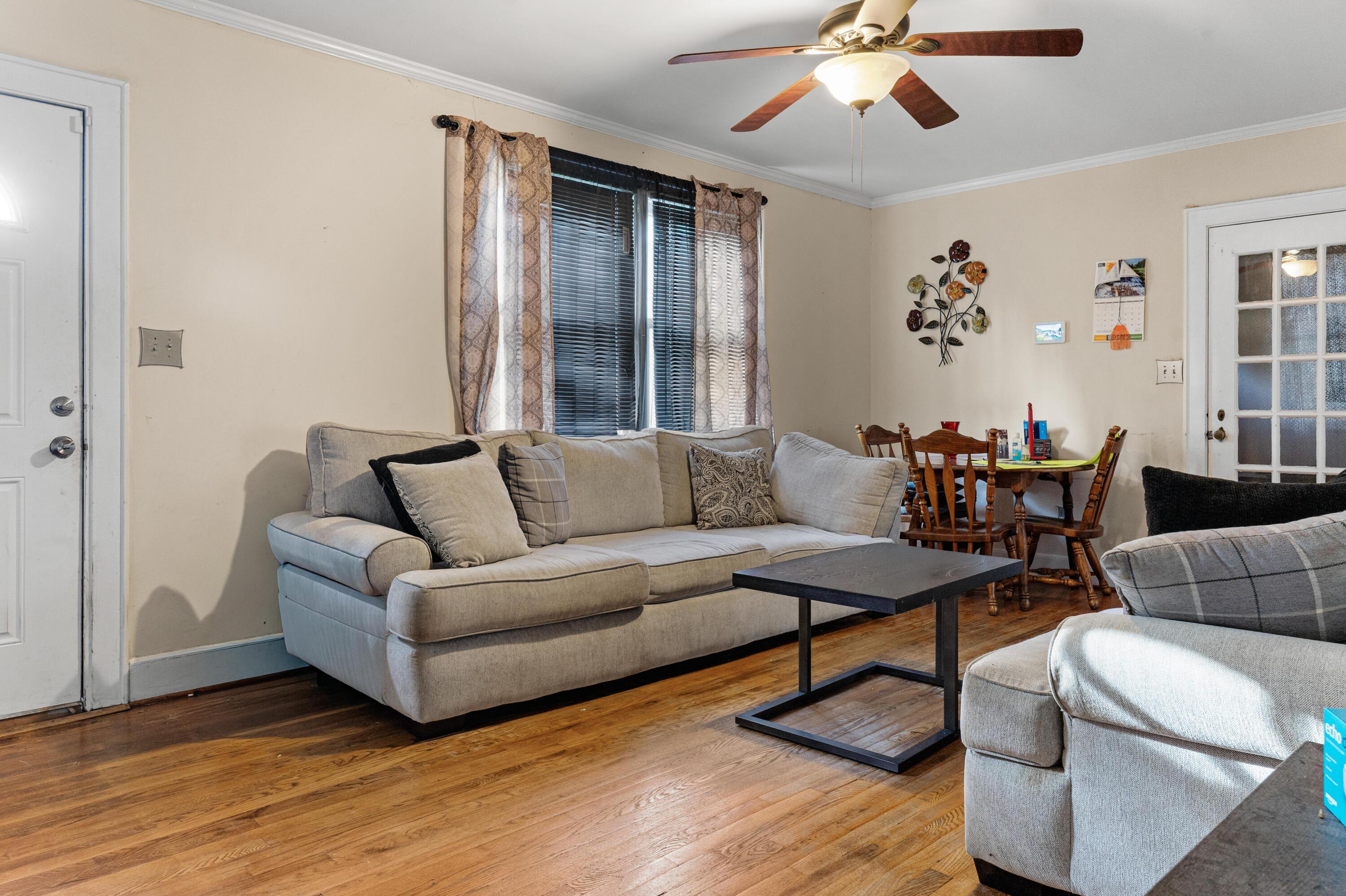 1136 Saint Matthews Road