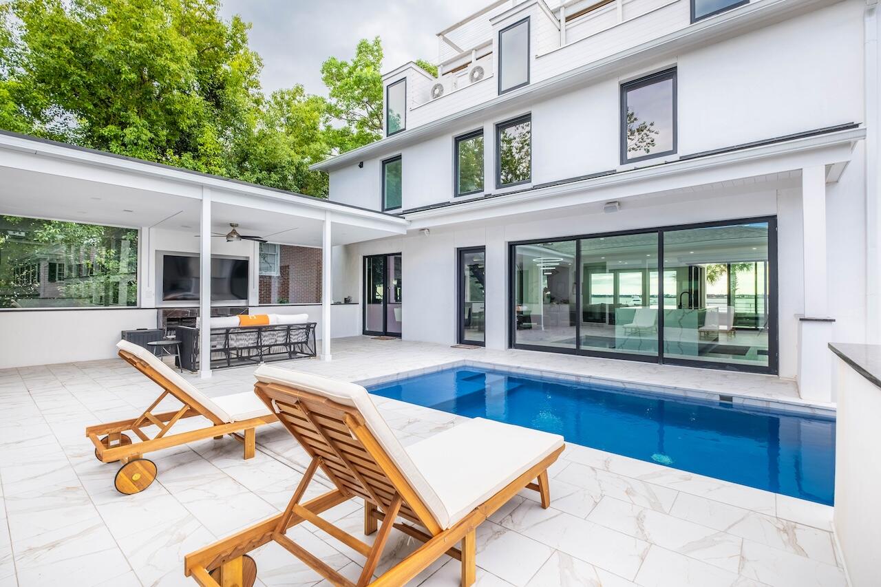 100 Murray Boulevard